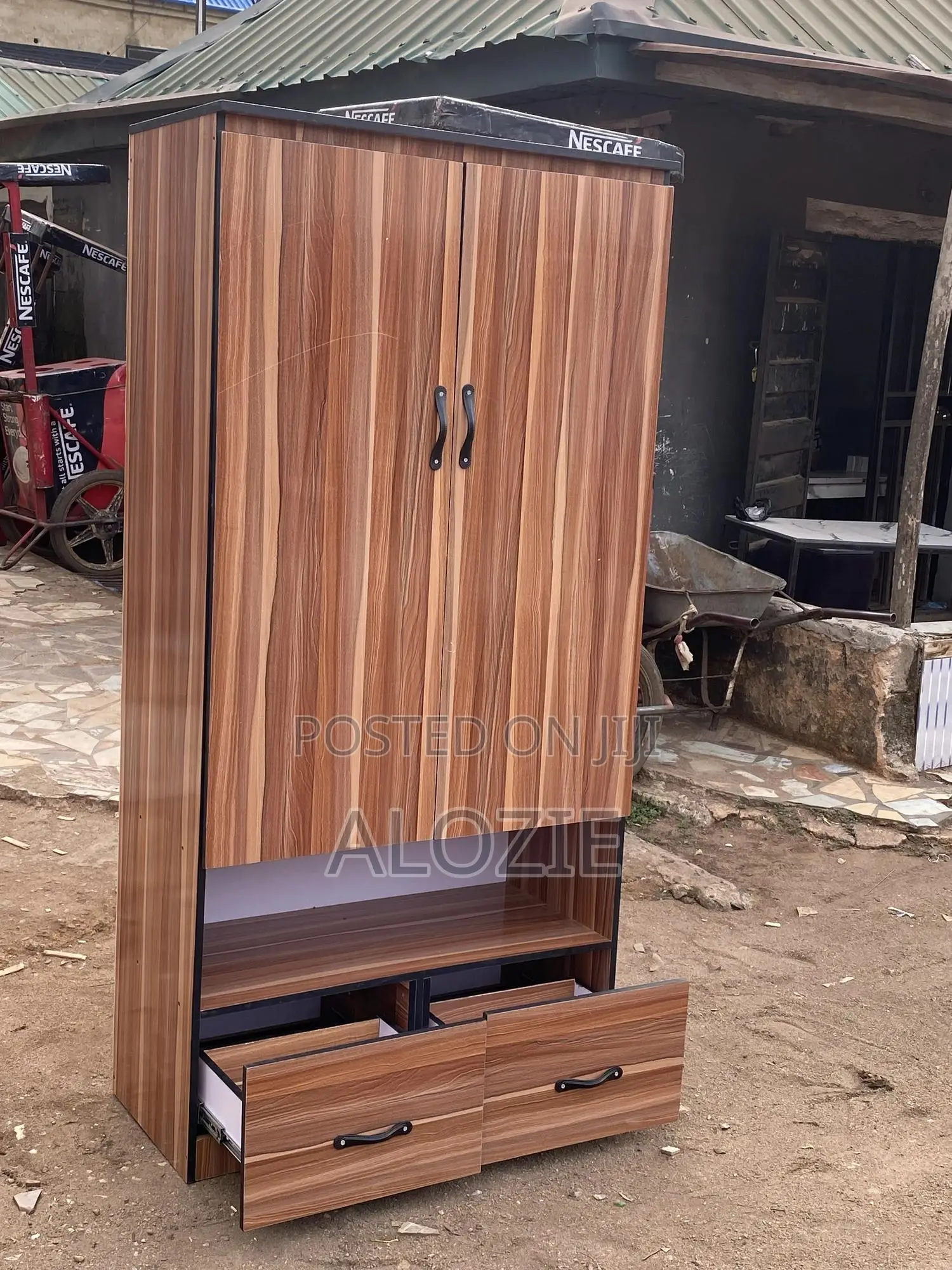 6/4 Wardrobe Quality and Durable