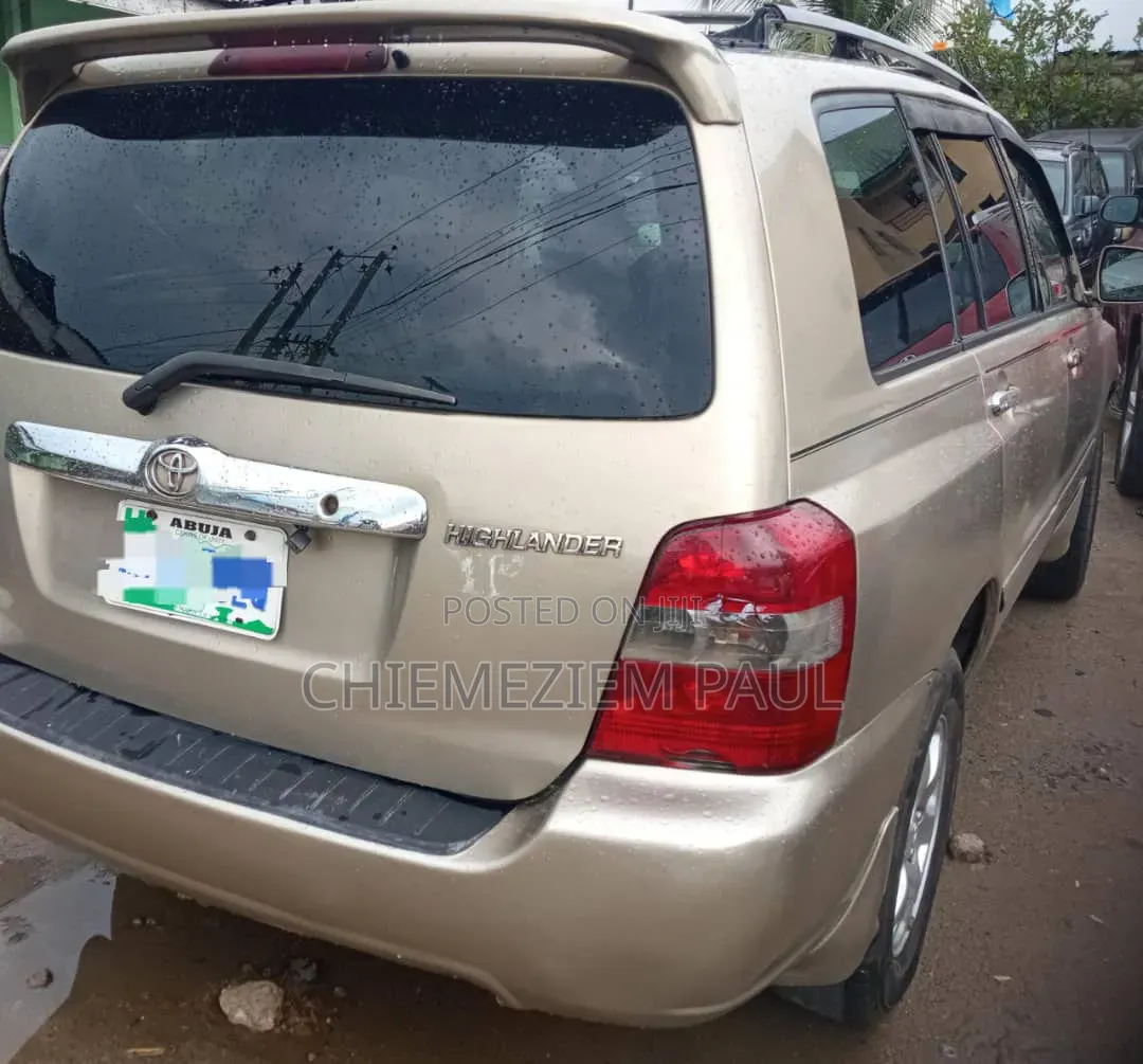 Toyota Highlander Limited V6 2006 Gold
