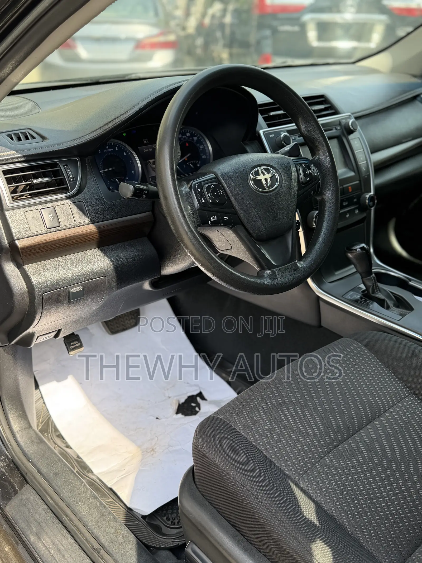 Toyota Camry LE 4dr Sedan (2.5L 4cyl 6A) 2016 Black