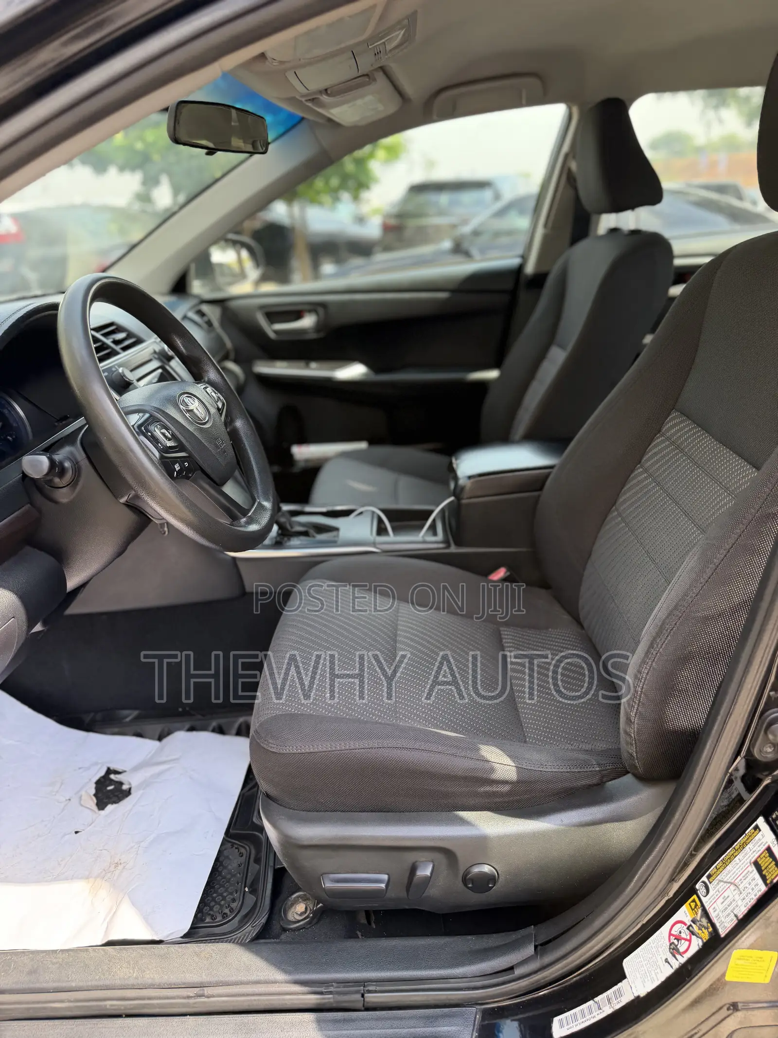 Toyota Camry LE 4dr Sedan (2.5L 4cyl 6A) 2016 Black