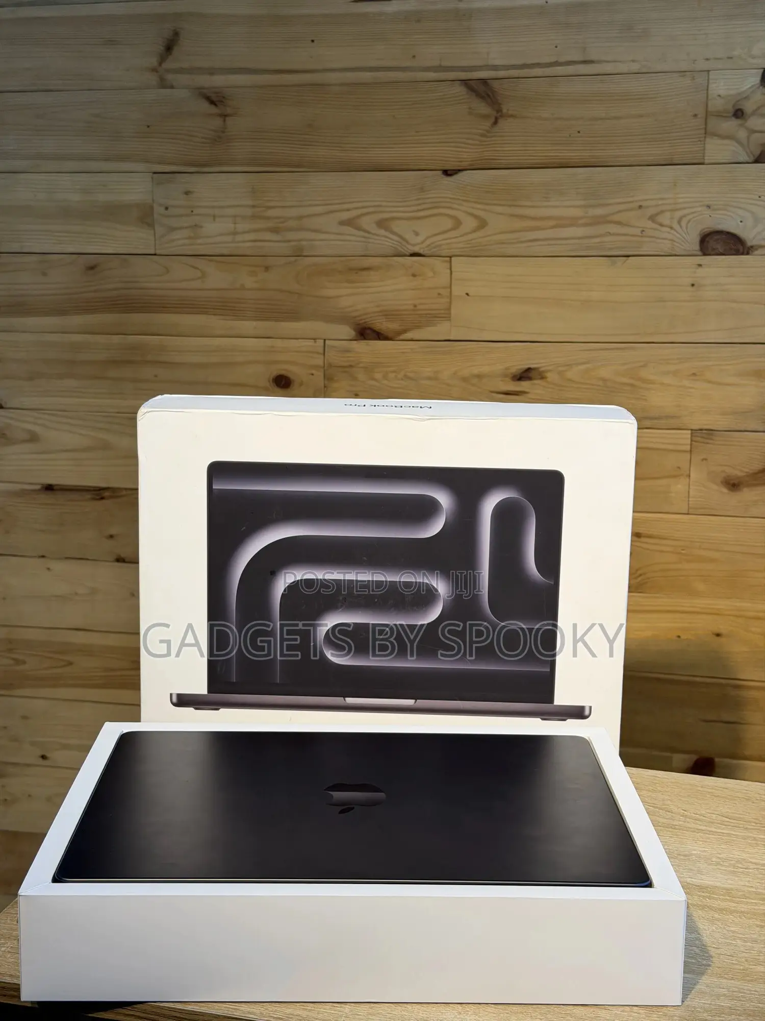 Laptop Apple MacBook Pro 2024 M4 16GB Apple M4 SSD 512GB