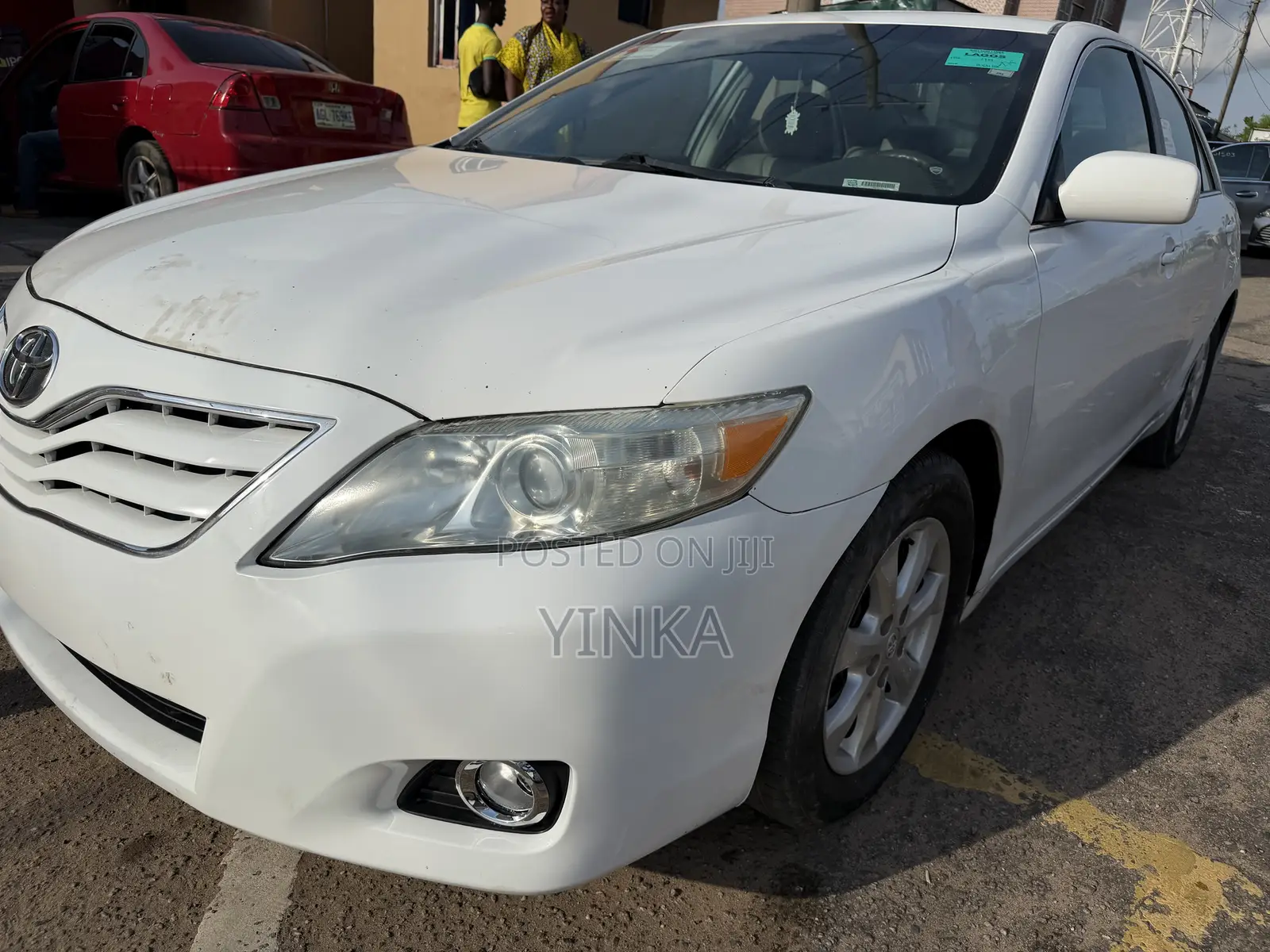 Toyota Camry LE 4dr Sedan (2.5L 4cyl 6A) 2011 White