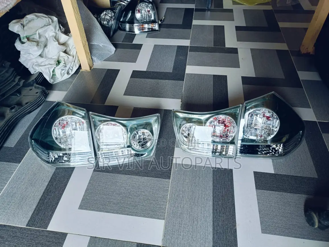 Rearlight Lexus for Rx 330 (Brand New)