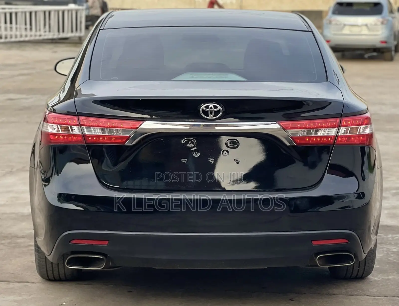 Toyota Avalon Limited 4dr Sedan (3.5L 6cyl 6A) 2014 Black