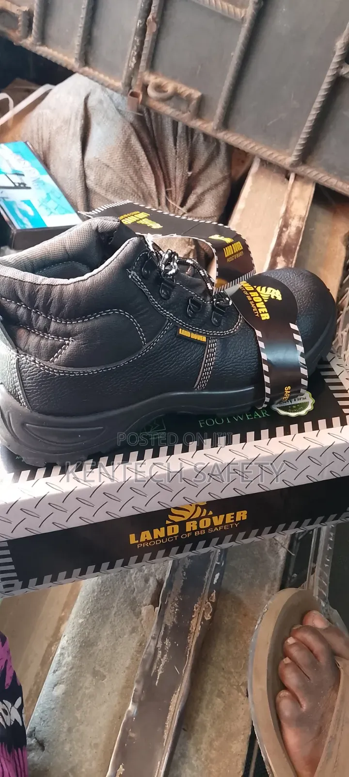 Land Rover Safety Boot