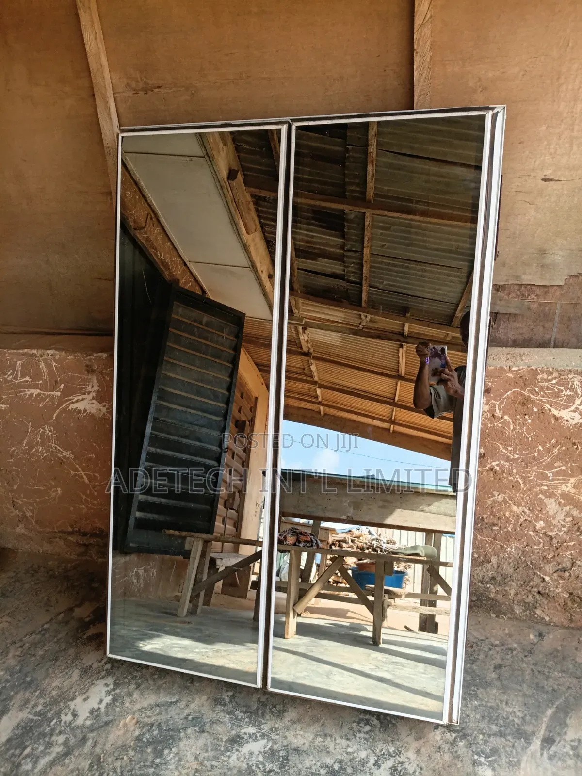 Luxurious Aluminium Frameless Window With Net Everlasting Burglary