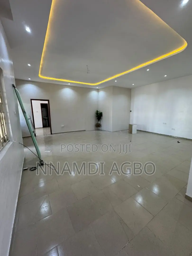 Mini Flat in Agungi for rent
