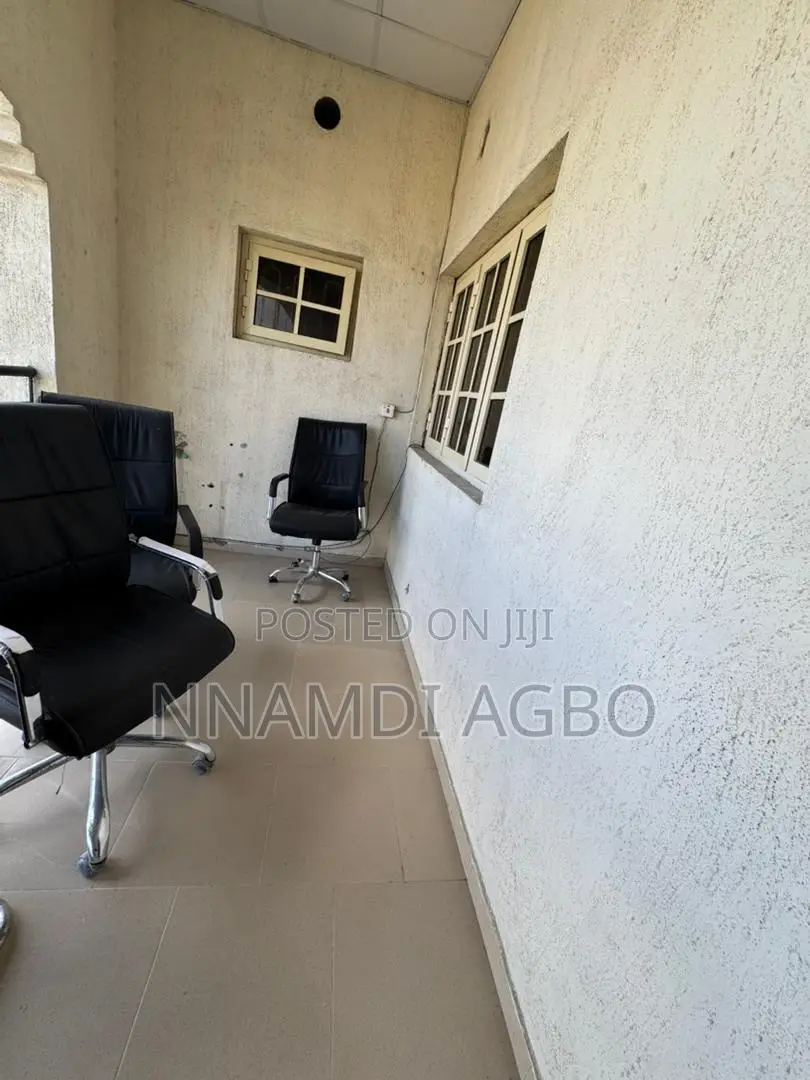Mini Flat in Agungi for rent