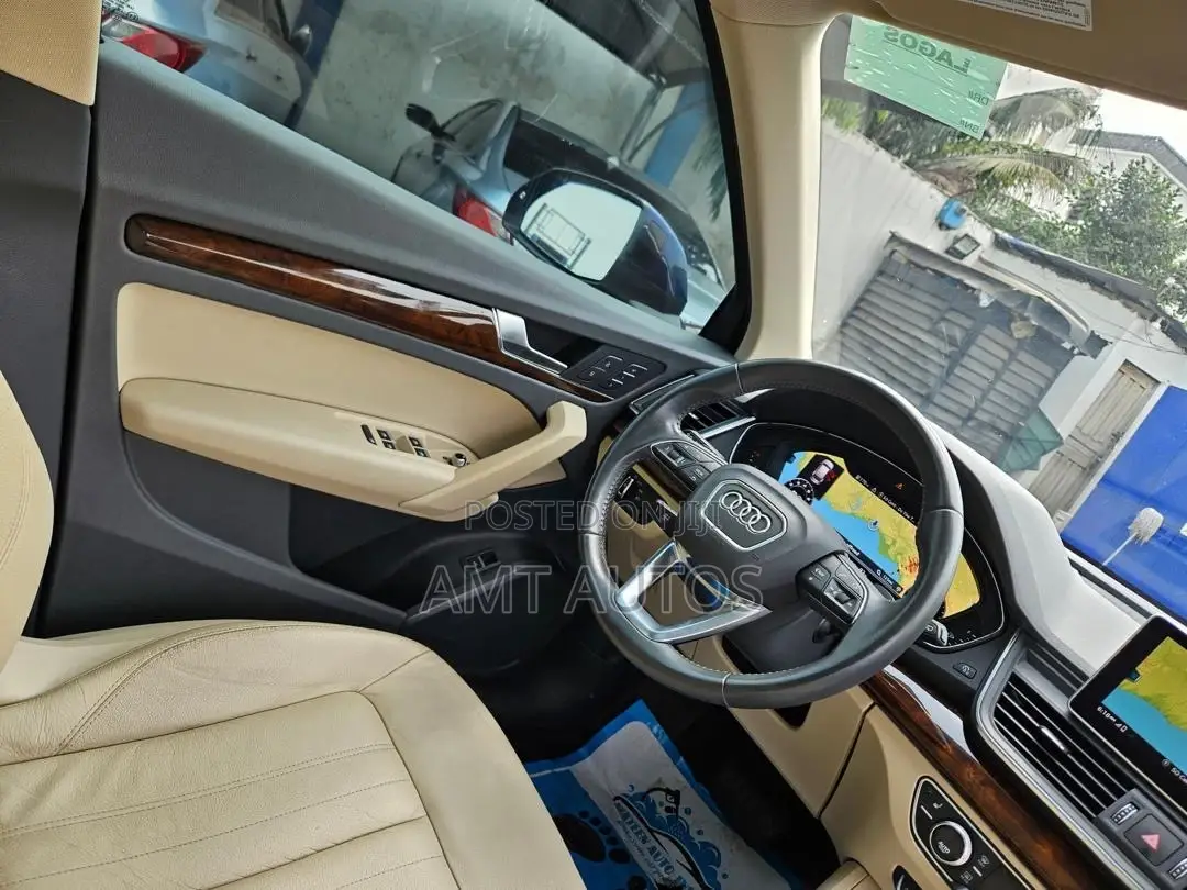 Audi Q5 2.0T Tech Premium AWD quattro 2018 Blue