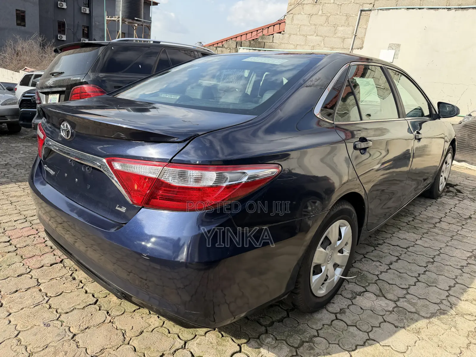 Toyota Camry LE 4dr Sedan (2.5L 4cyl 6A) 2015 Blue