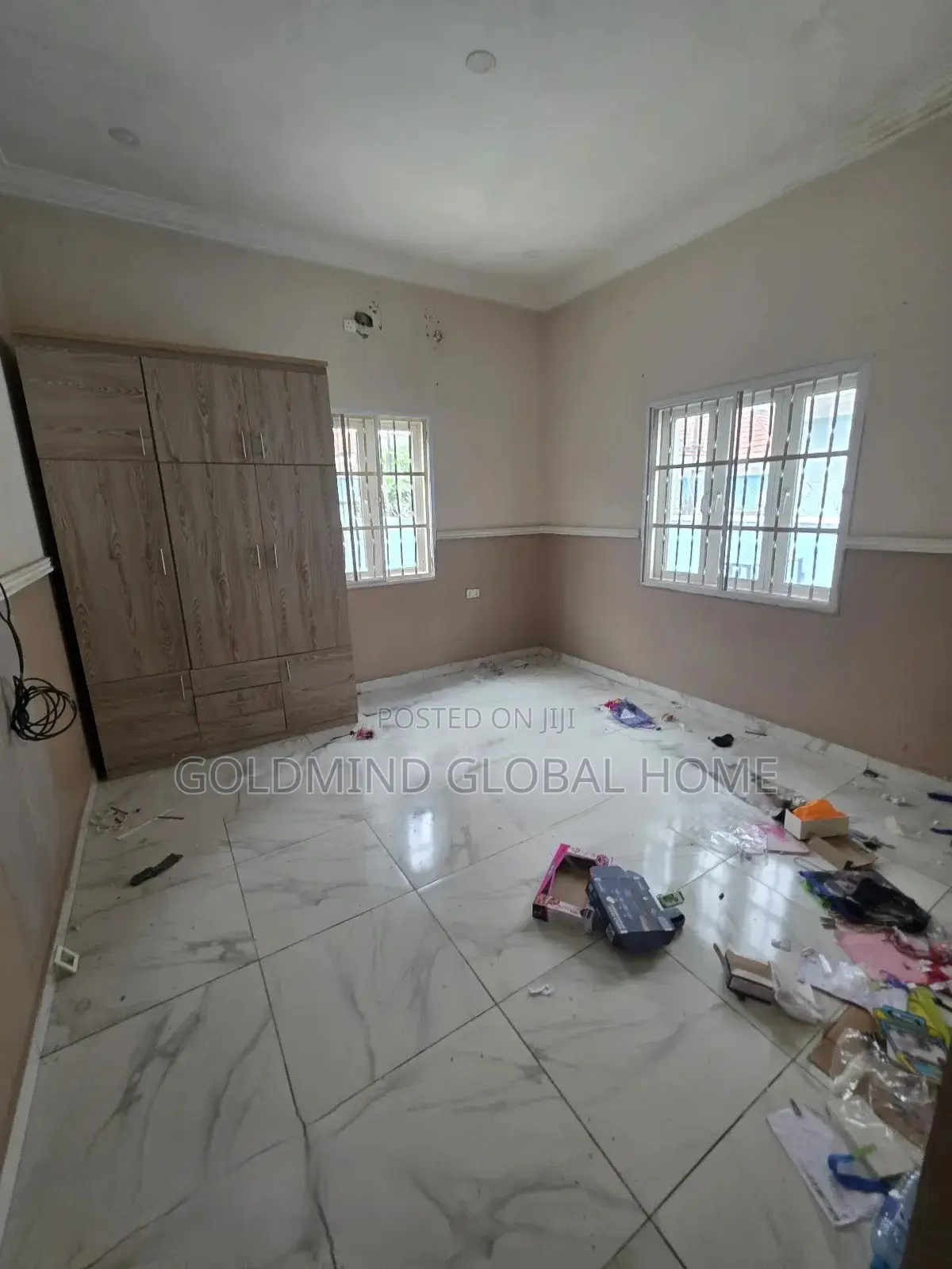 3bdrm Bungalow in Lugbe - Abuja for sale