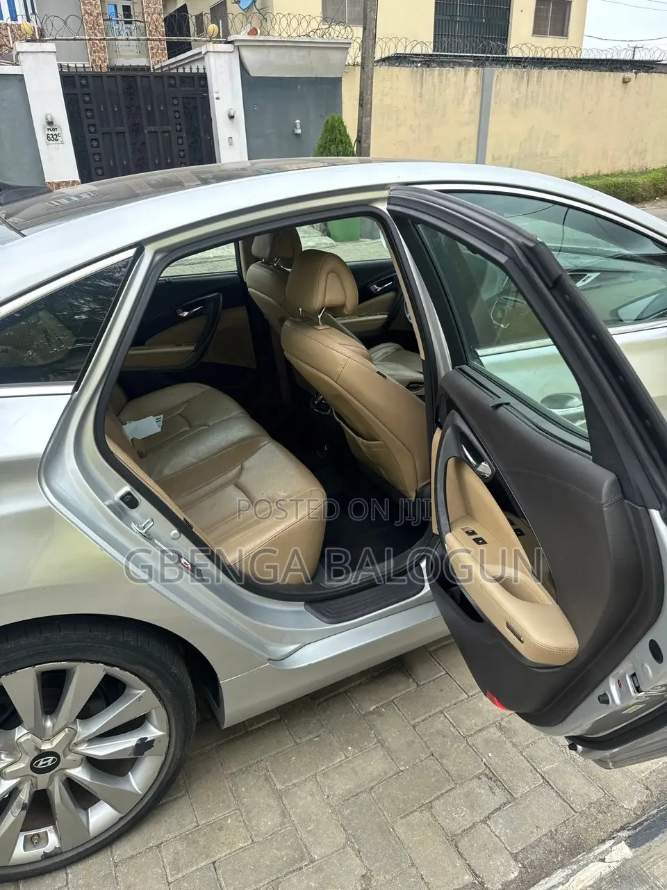 Hyundai Azera Base 2012 Silver