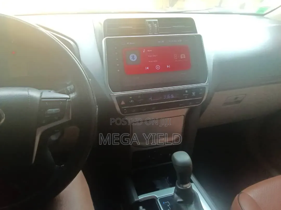 Toyota Land Cruiser Prado 2.8 2018 Black