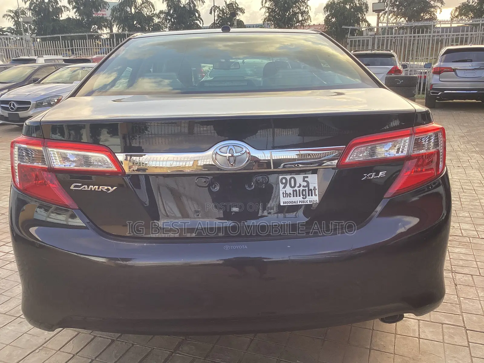 Toyota Camry XLE 4dr Sedan (2.5L 4cyl 6A) 2014 Black
