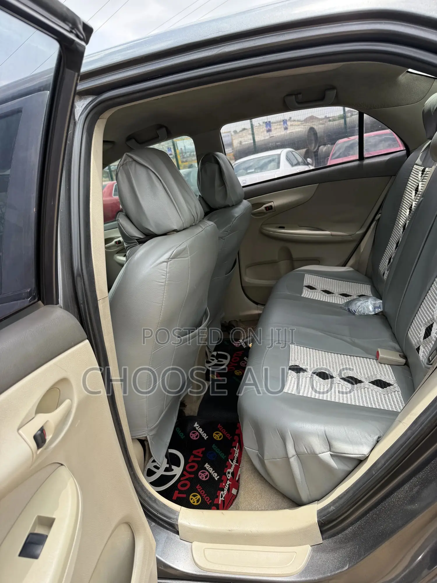 Toyota Corolla 2009 Gray