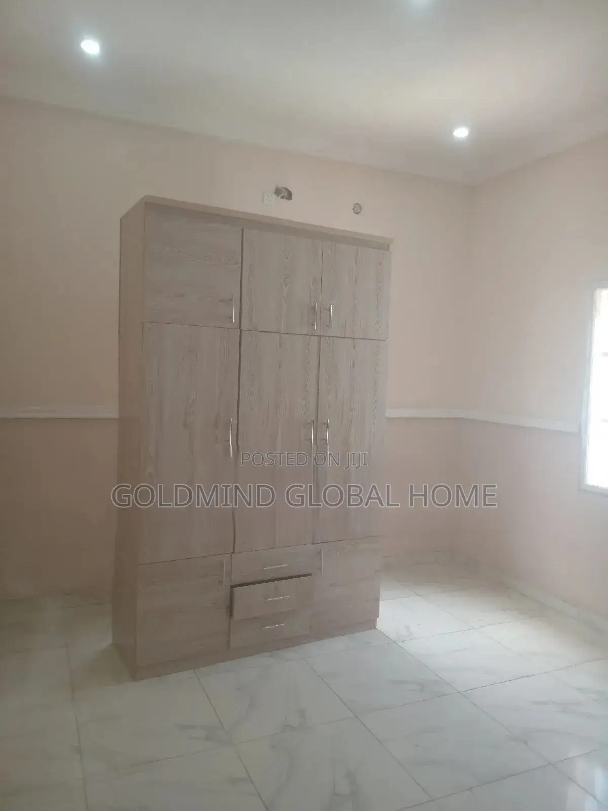 3bdrm Bungalow in Lugbe - Abuja for sale
