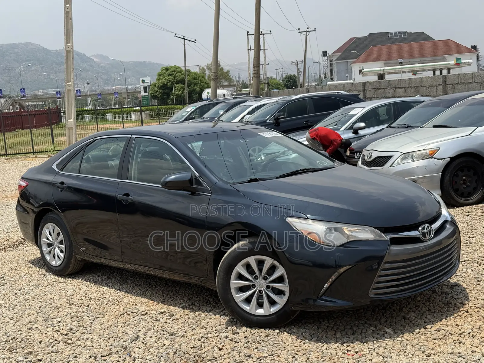 Toyota Camry LE 4dr Sedan (2.5L 4cyl 6A) 2015 Black