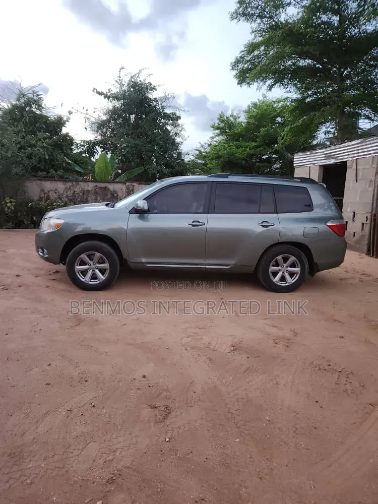 Toyota Highlander Limited 2008 Gray