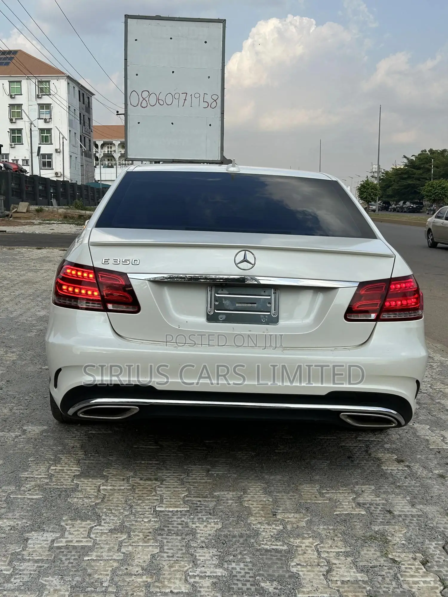 Mercedes-Benz E350 Base 4Matic Sedan AWD (3.5L 6cyl 7A) 2014 White
