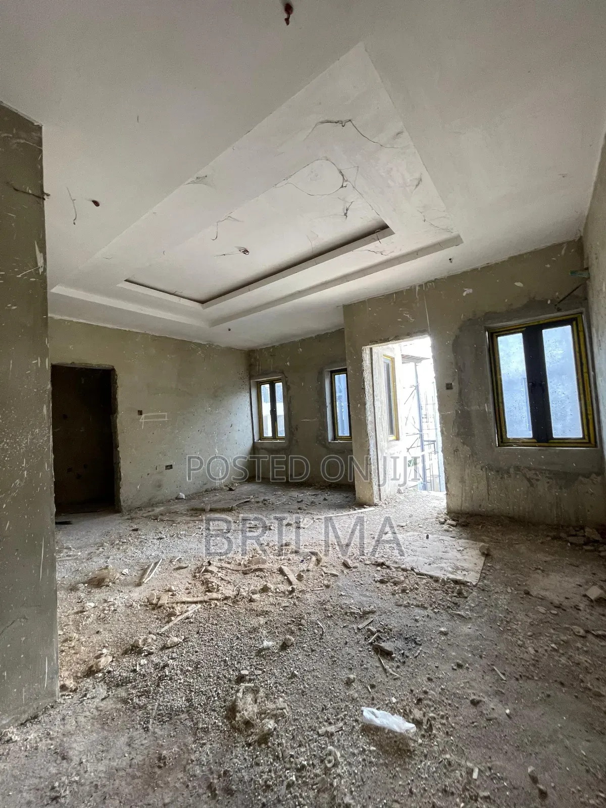 4bdrm Duplex in Jahi for sale