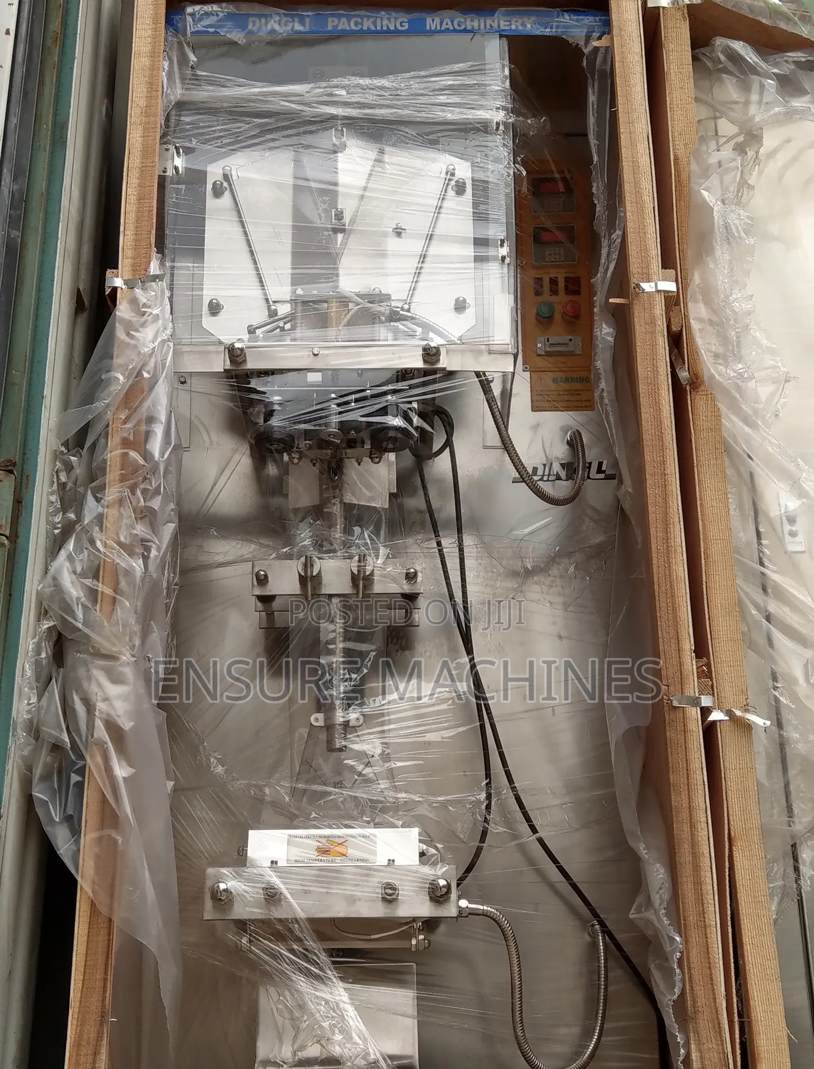 Sachet Pure Water Machines - Dingli Pure Water Machine