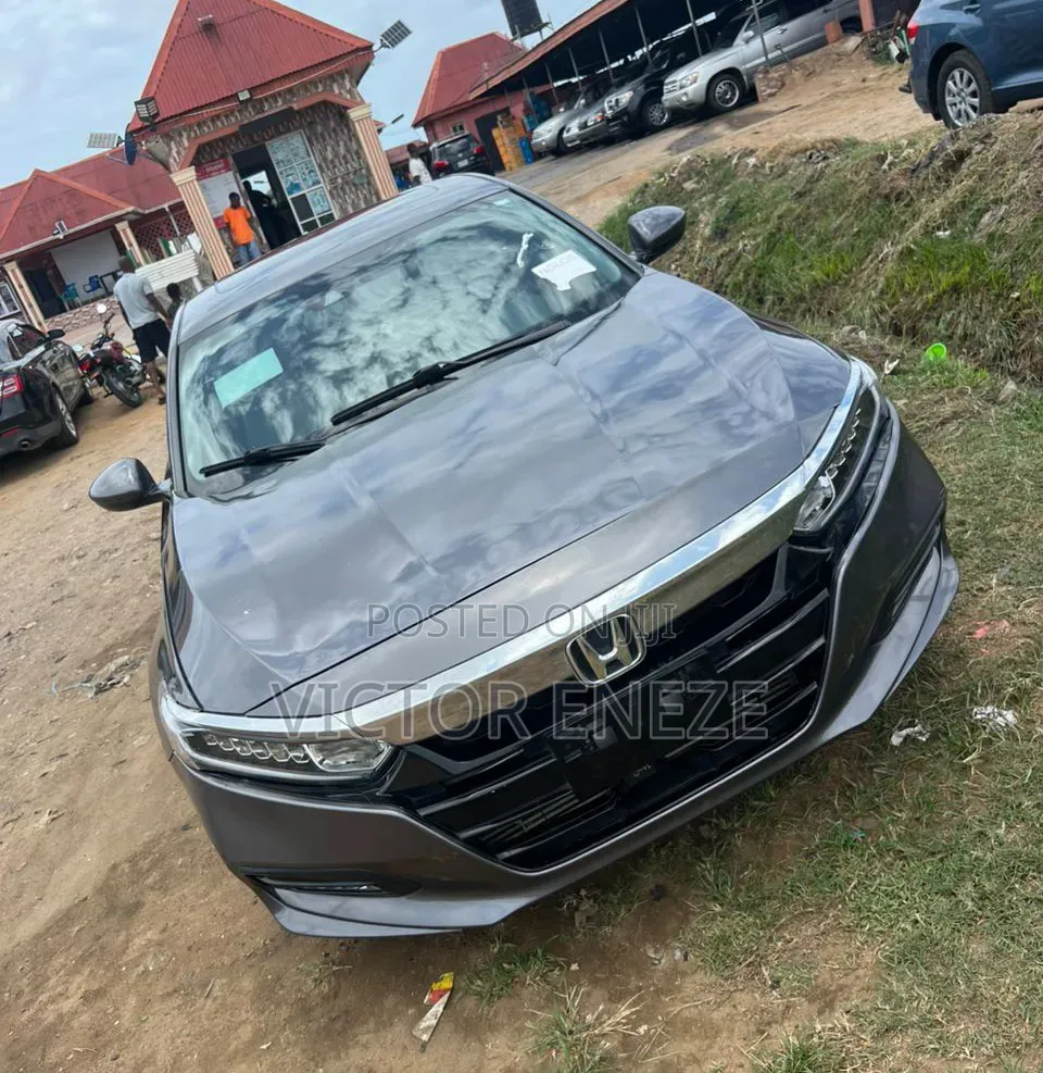 Honda Accord 2019 Beige