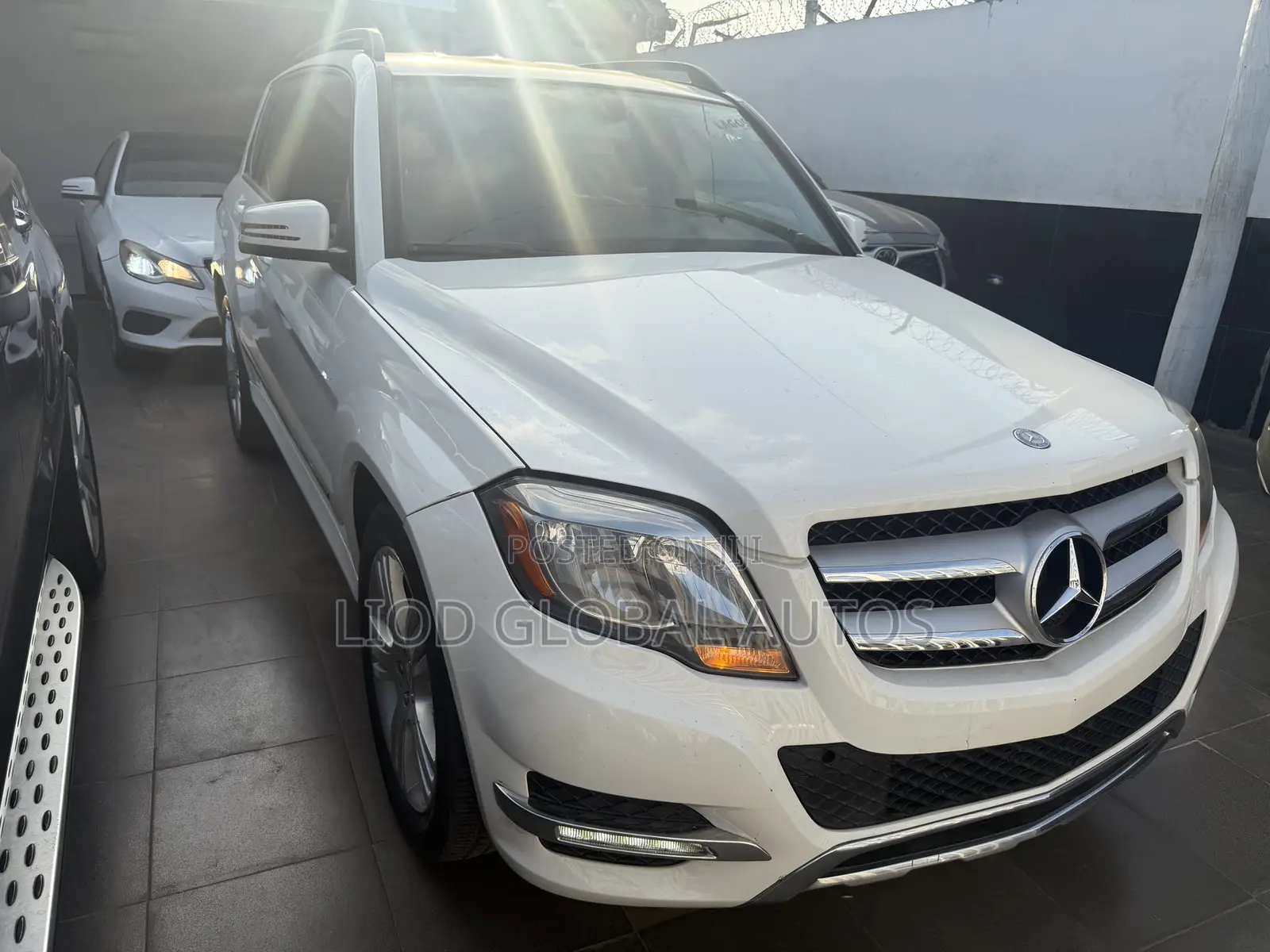 Mercedes-Benz GLK-Class Base GLK 350 4dr 4x2 (3.5L 6cyl 7A) 2015 White