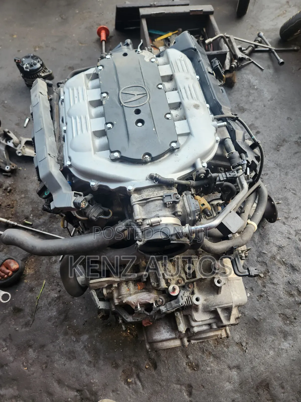 Complete and Gearbox for Acura Tl 2010 Model