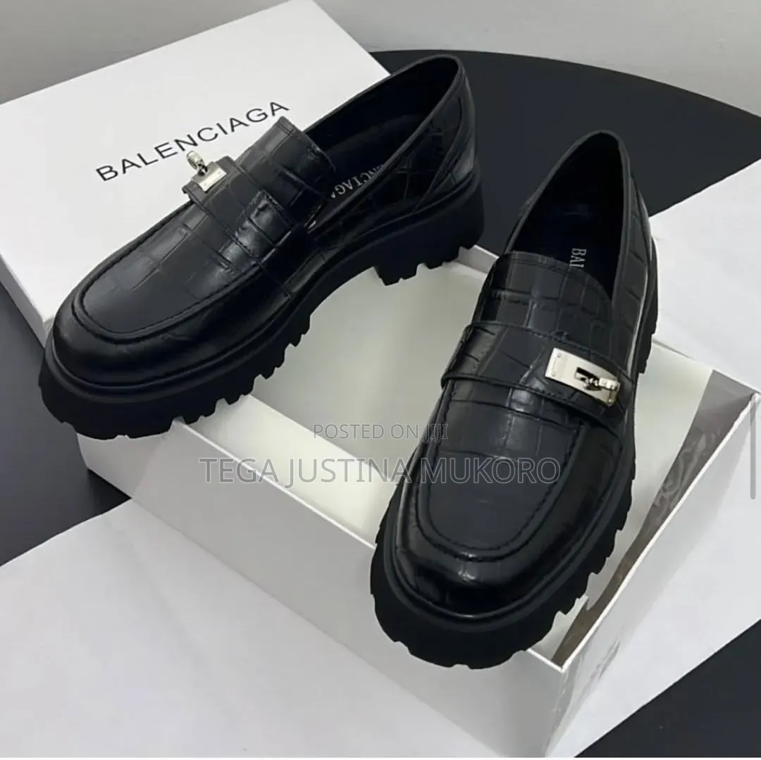 Latest Design Balenciaga Rough Sole Men's Flat Shoes