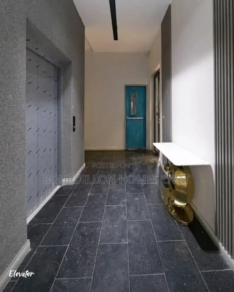 4bdrm Apartment in Ikoyi Lagos State for rent