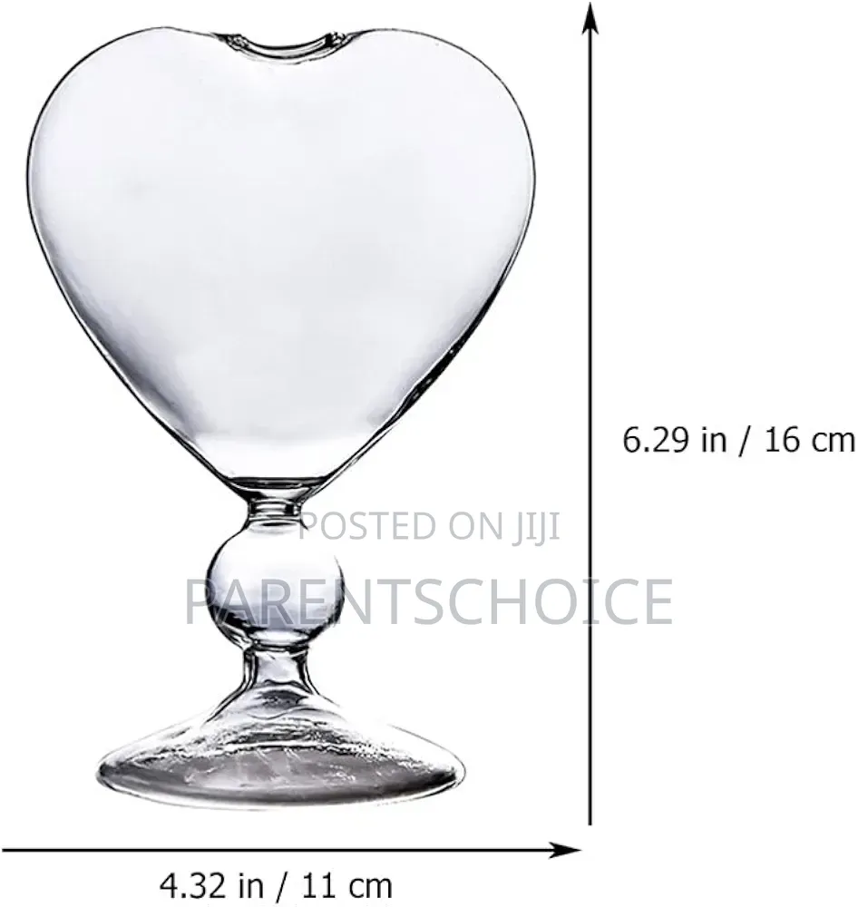 Heart-Shaped Cocktail Glass Elegant Transparent Goblets -1pc