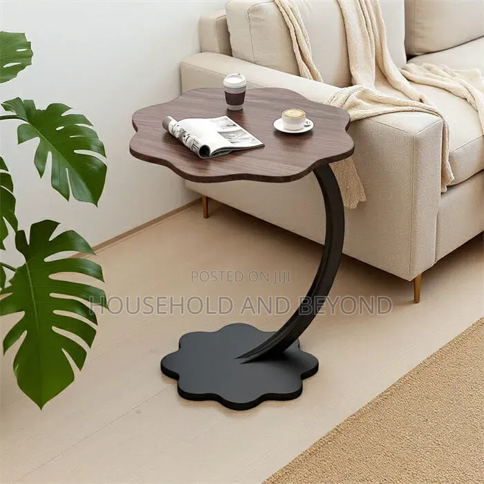Modern Curved Coffee Side Table Stool