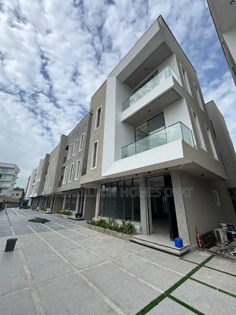 5bdrm Duplex in Ikoyi Lagos State for sale