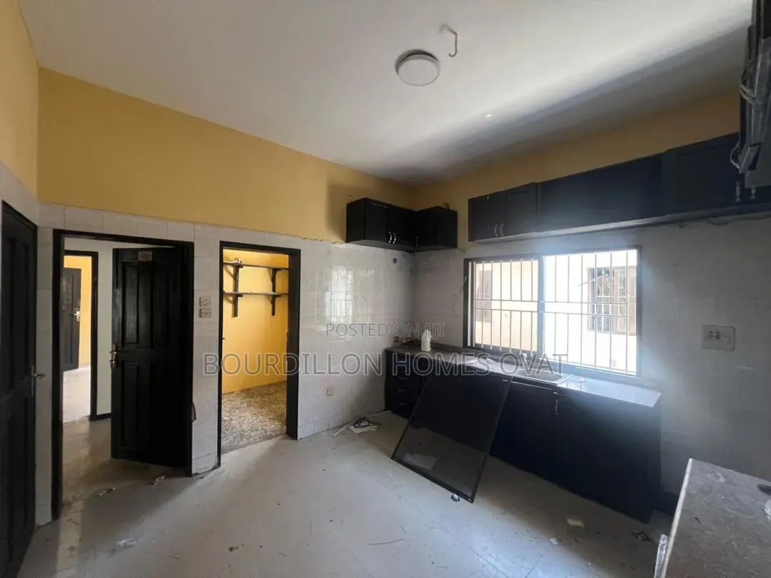 6bdrm Duplex in Victoria Island for rent