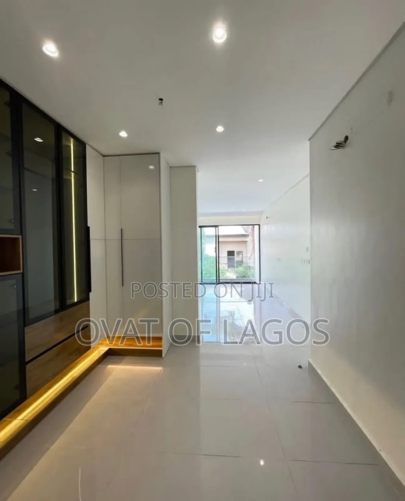 5bdrm Duplex in Ikoyi for rent