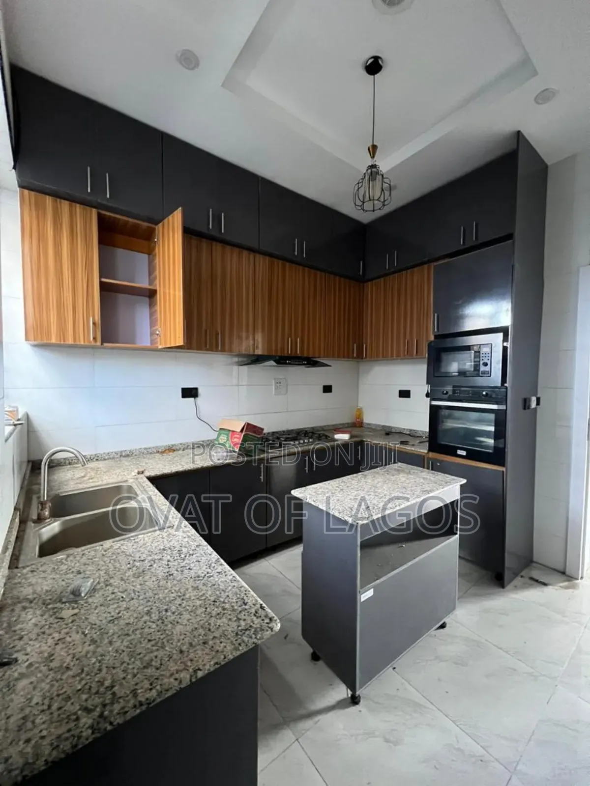 4bdrm Duplex in Ikota for rent