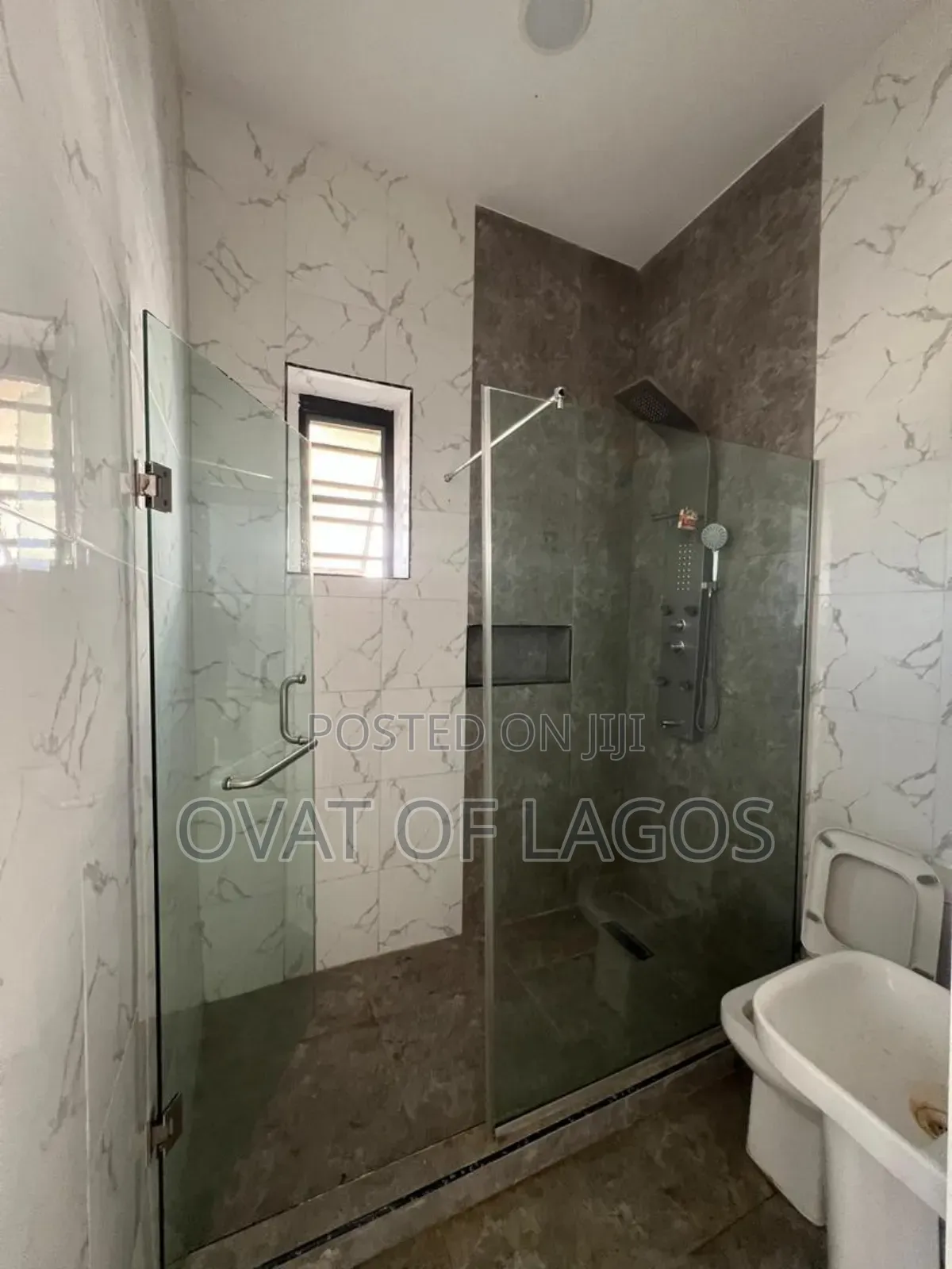 4bdrm Duplex in Ikota for rent
