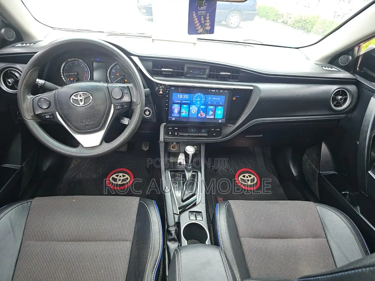 Toyota Corolla 2017 Red