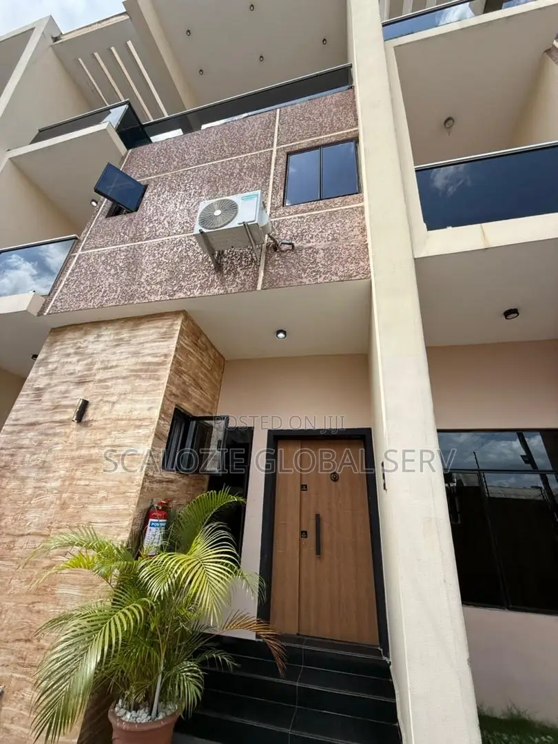 Furnished 3bdrm Duplex in Ada George Port for sale