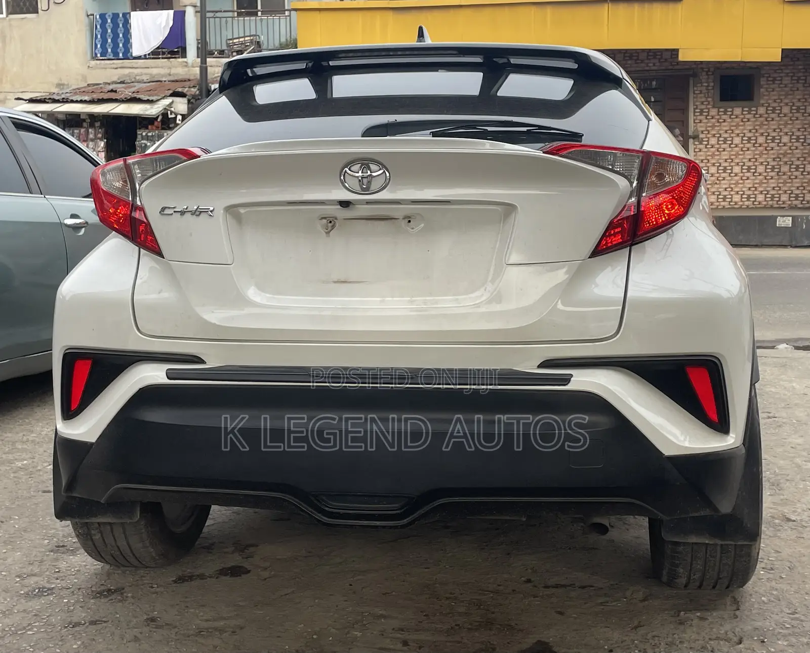 Toyota C-HR Limited FWD 2019 White