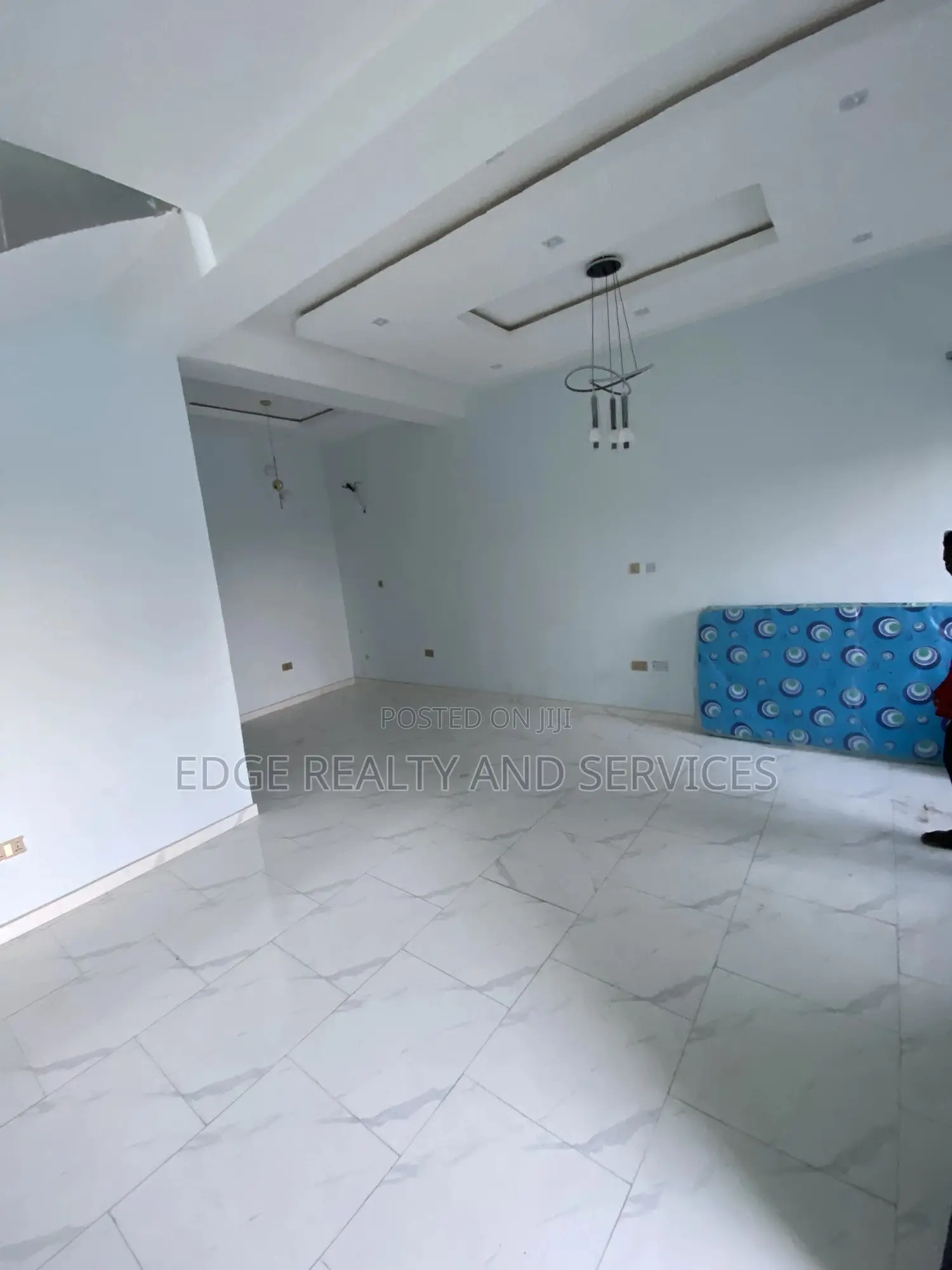 4bdrm Townhouse/Terrace in Lekki Scheme 2, VGC / Ajah for sale