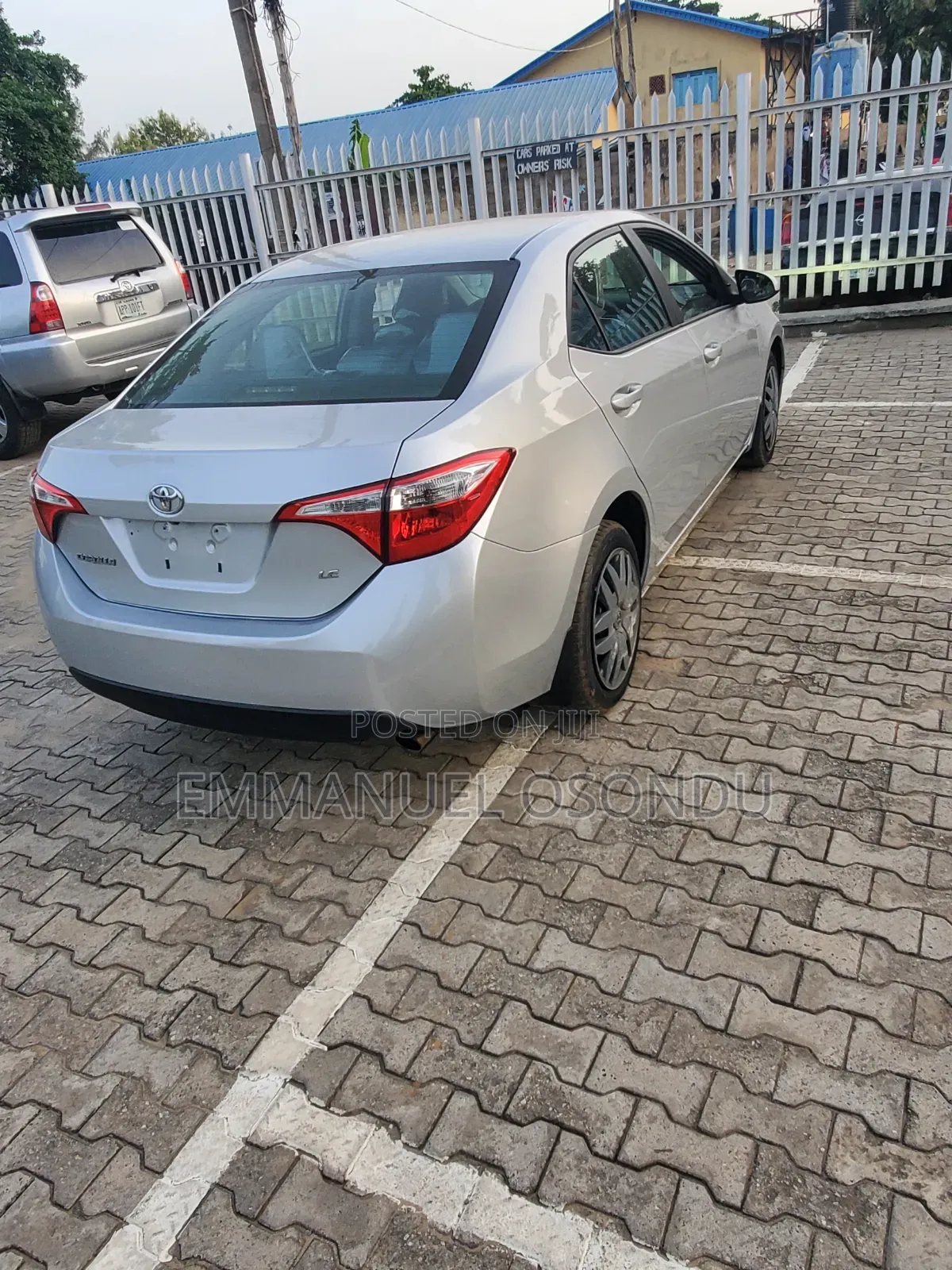 Toyota Corolla 2015 Silver