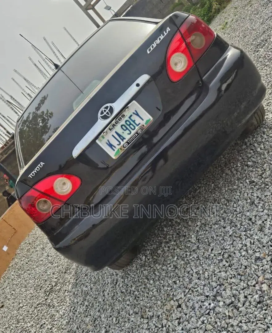 Toyota Corolla 2006 Black