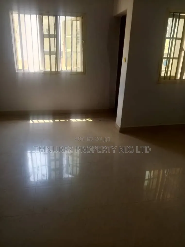4bdrm Duplex in Lekki Phase 1 for rent