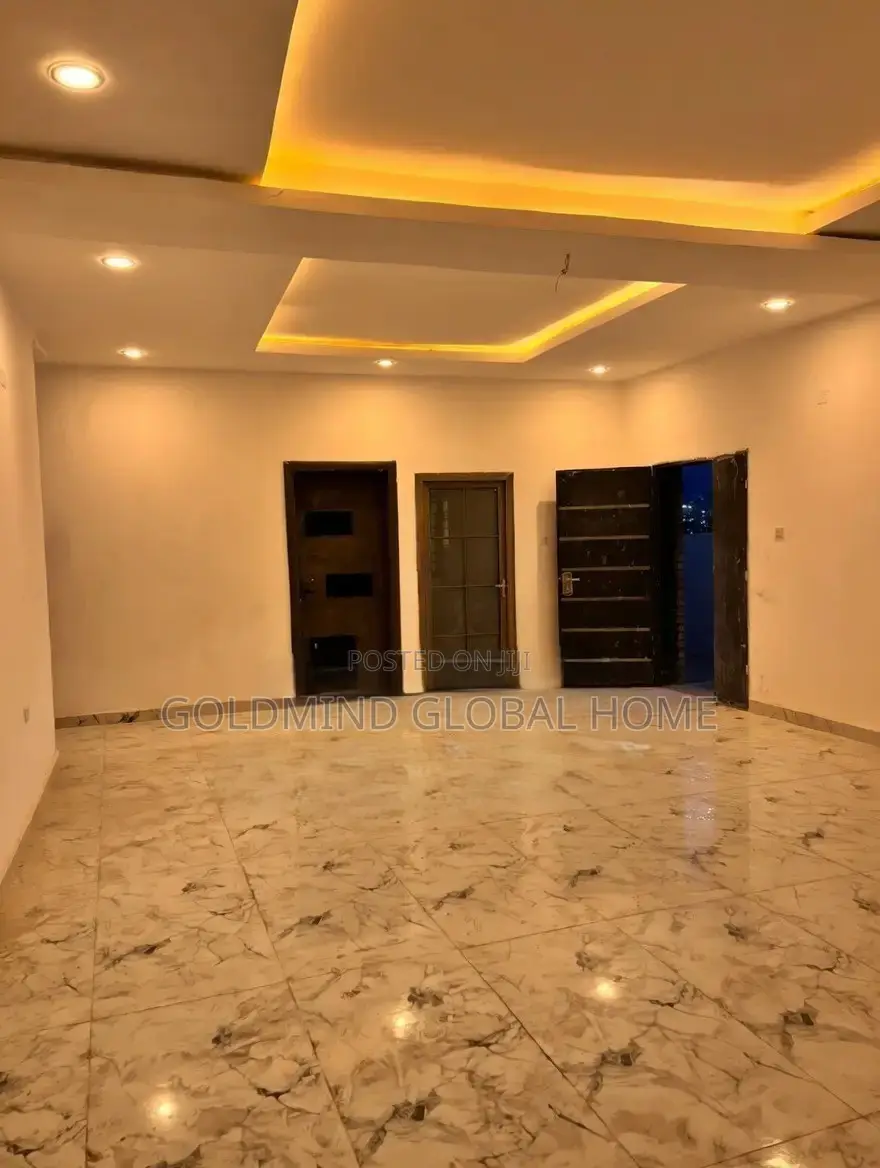 Furnished 5bdrm Duplex in Lugbe - Abuja for sale