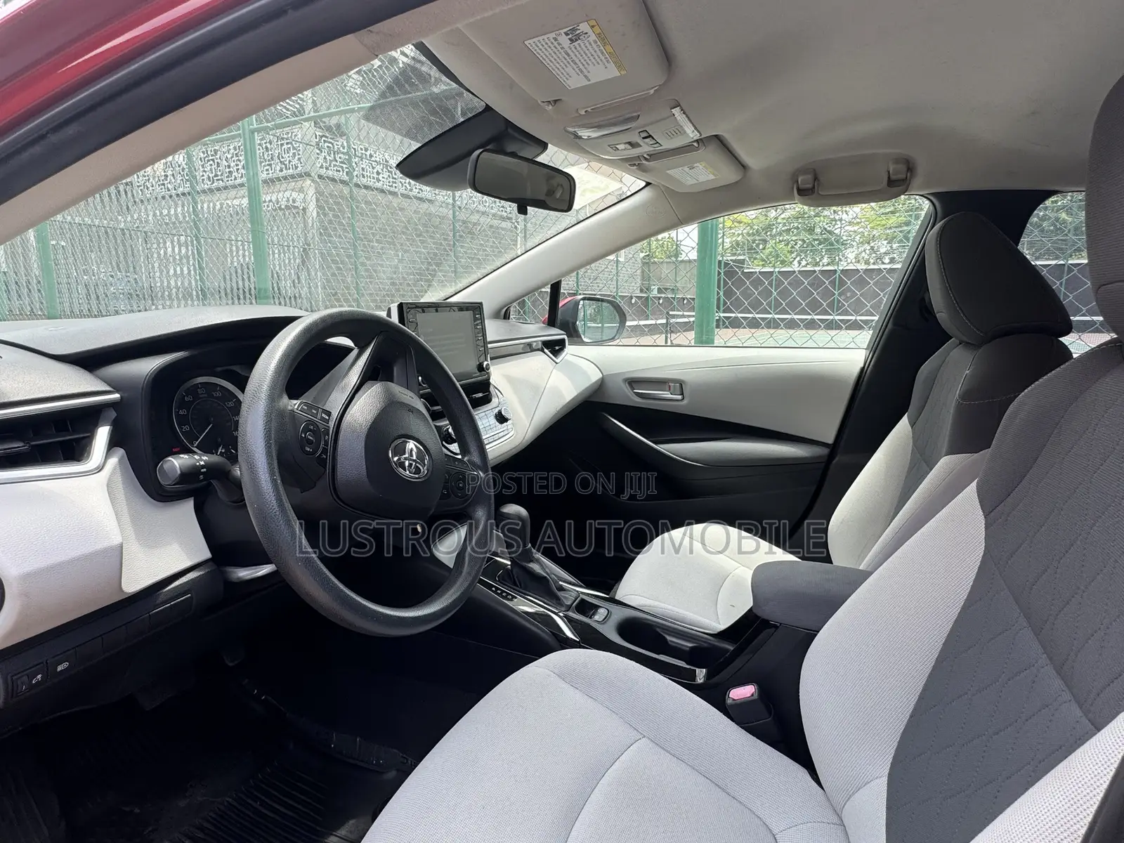 Toyota Corolla LE 2021 Red