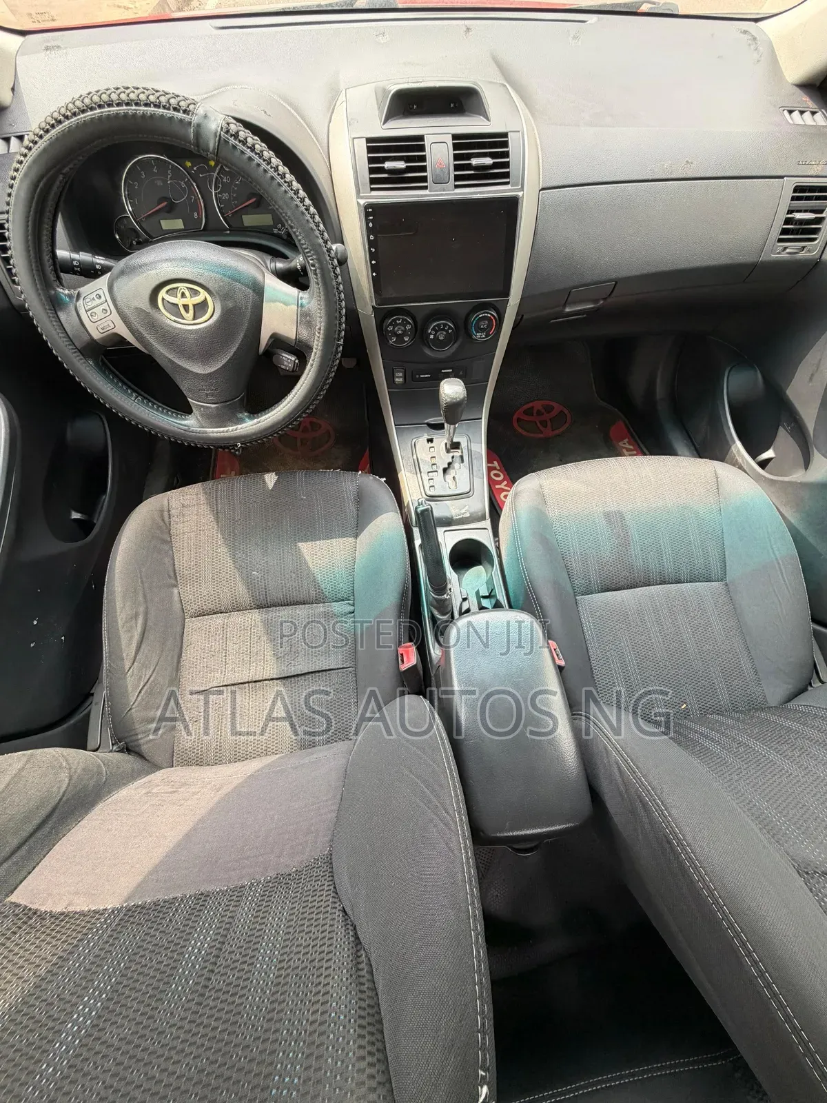 Toyota Corolla S 4dr Sedan (1.8L 4cyl 4A) 2013 Red