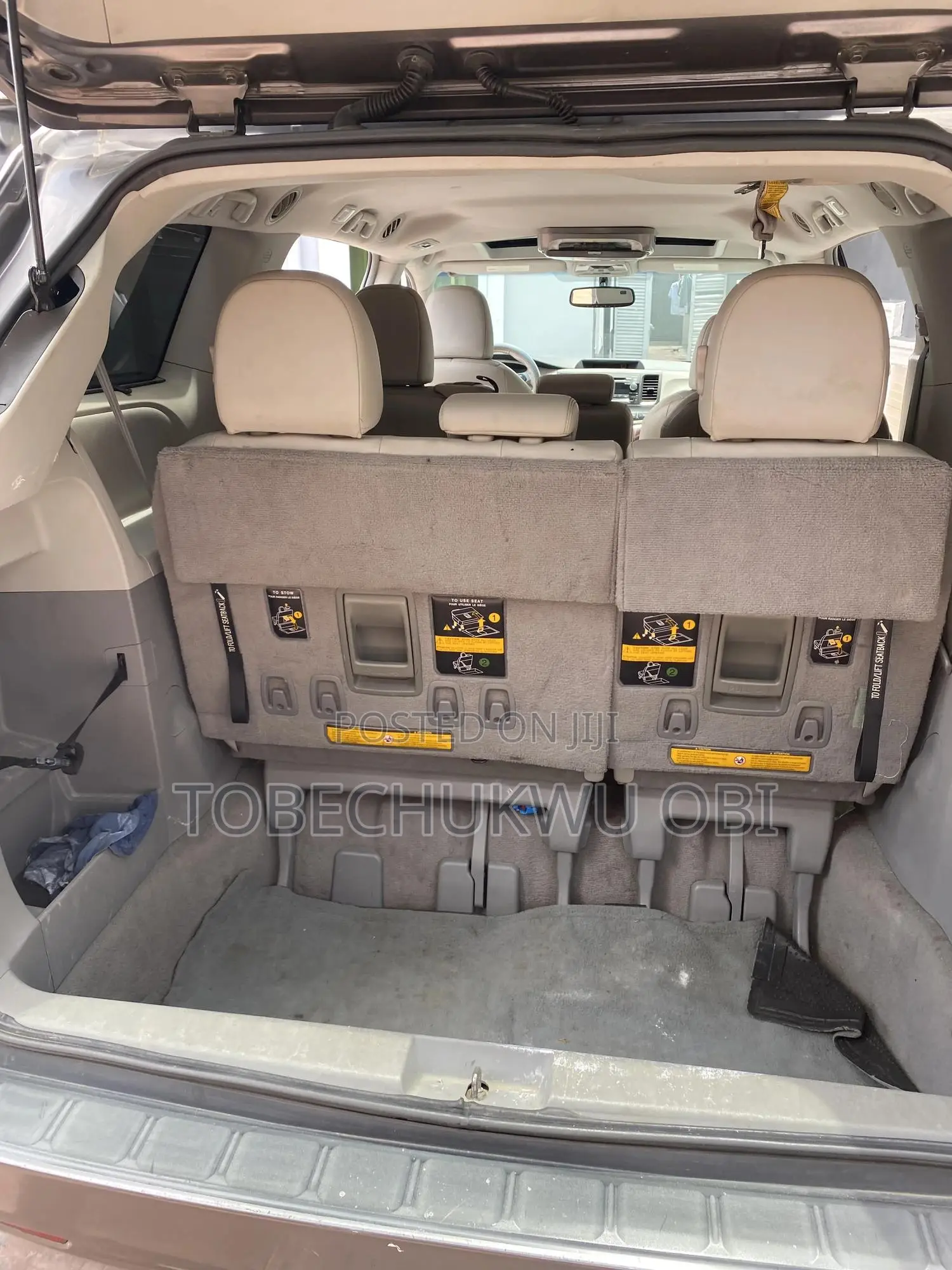 Toyota Sienna XLE 7 Passenger 2012 Gray