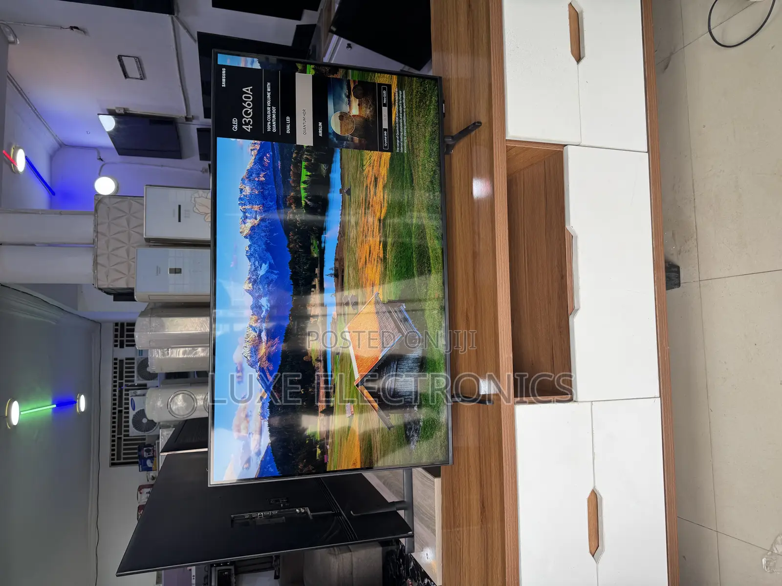 Samsung 43 Inch Airslim Qled QHDR Smart Tv With Free Prime Login