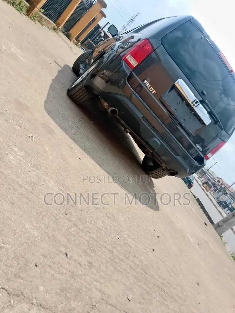 Honda Pilot LX 4dr SUV (3.5L 6cyl 5A) 2013 Brown